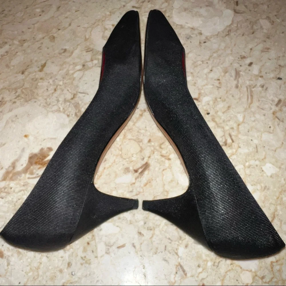 Vintage Regina 80s Black Leather Lined Almond Toe Heels. Size 8.5 Narrow - Picture 5 of 10